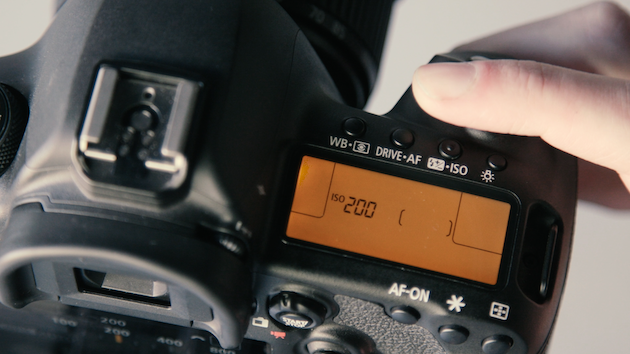 Photo of DSLR camera settings in manual mode